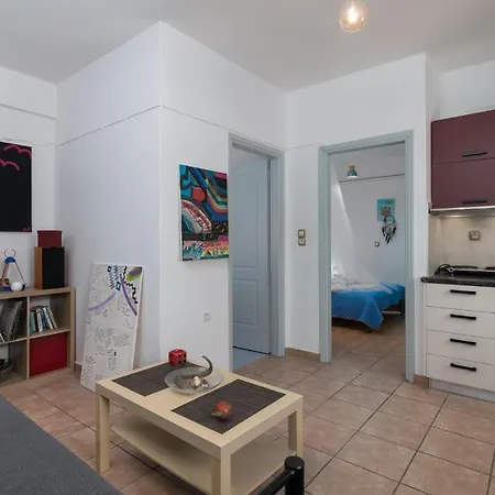 Comfy Homes I Apartment Adamantas (Milos)